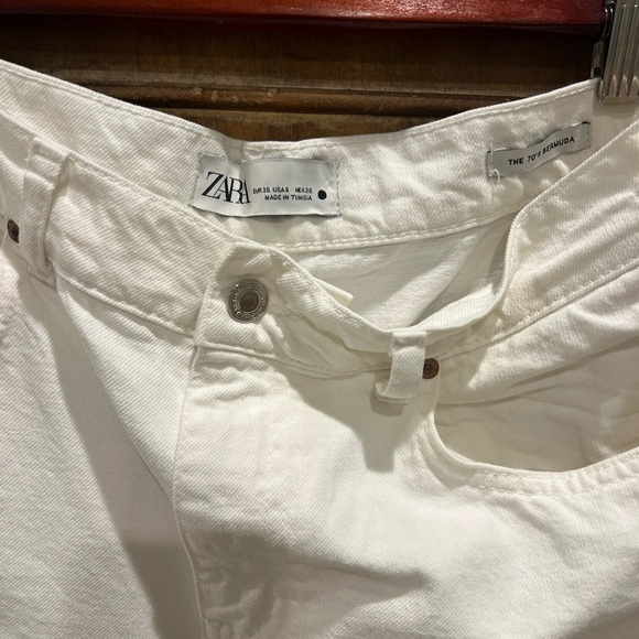 Zara The 70s Bermuda Wide Leg High Rise Jean shorts Size 6 - Picture 4 of 7